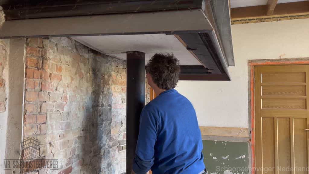 Schoorsteen reinigen Zeewolde rookkanaal Schoorsteen reinigen Zeewolde rookkanaal