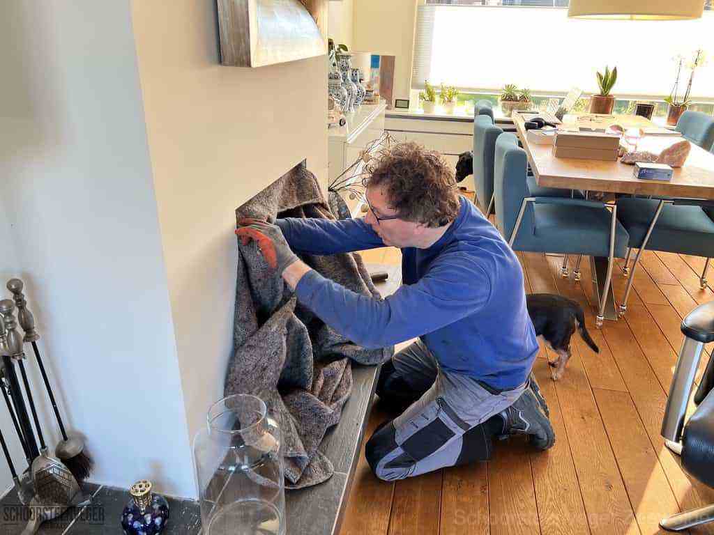 Schouwveger Zeewolde kleed schoorsteenreiniger Schouwveger Zeewolde kleed schoorsteenreiniger